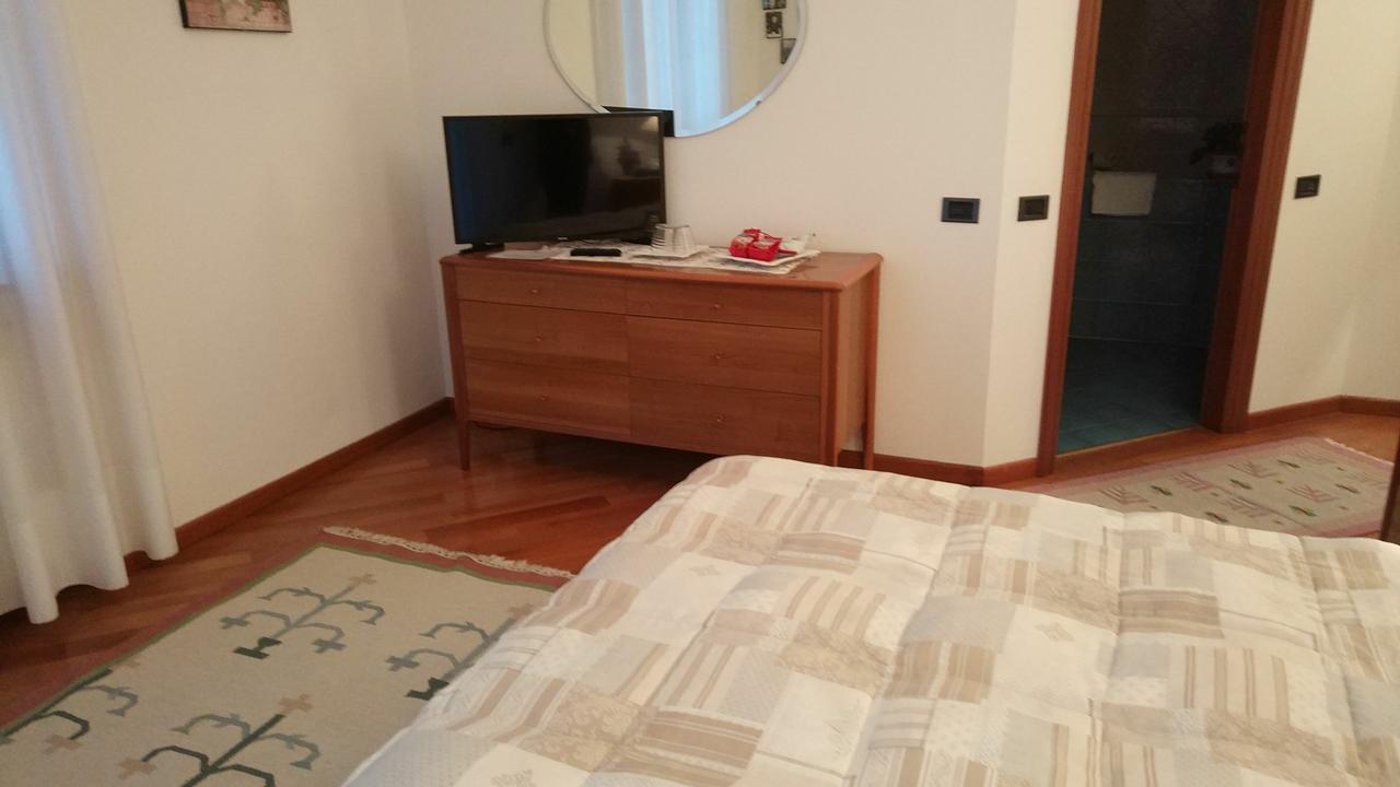 Marinella B&B Cornale Ngoại thất bức ảnh